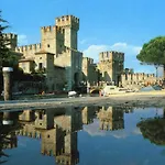 Gardasee Appartamento Con Piscina