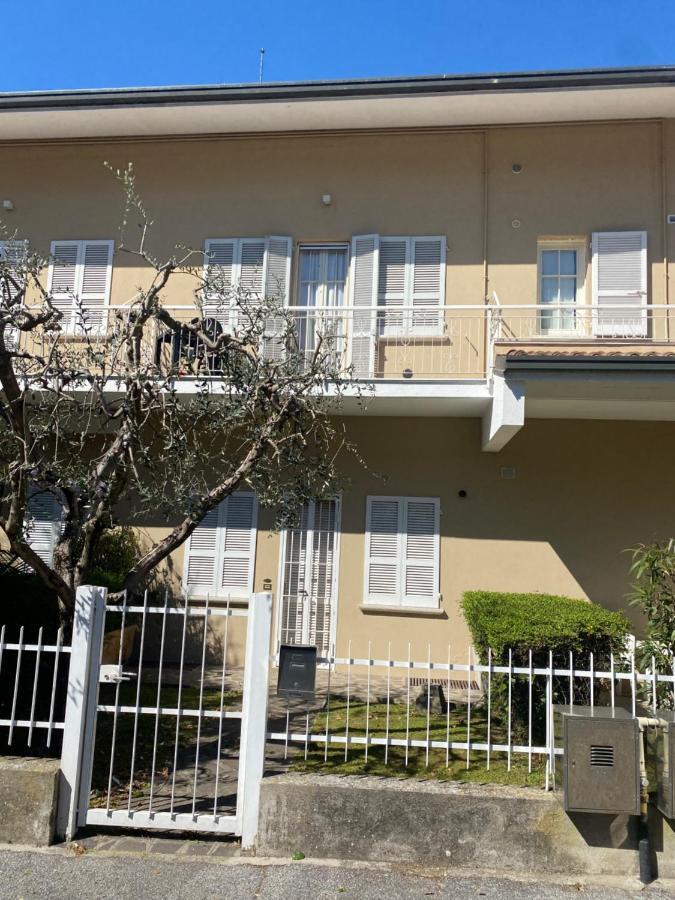 Apartment Gardasee Con Piscina Sirmione
