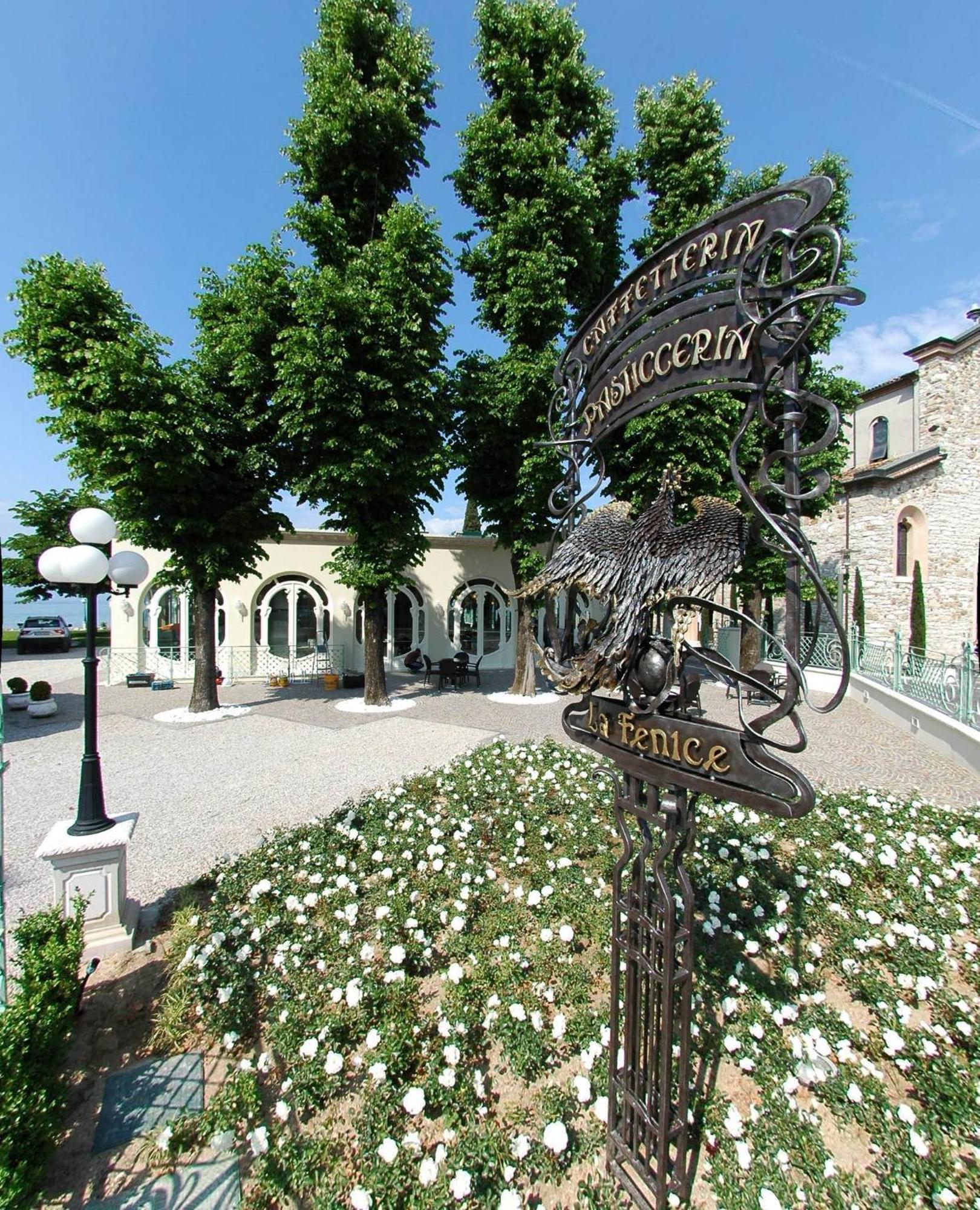 Hotelli Hotel Lugana Parco Al Lago
