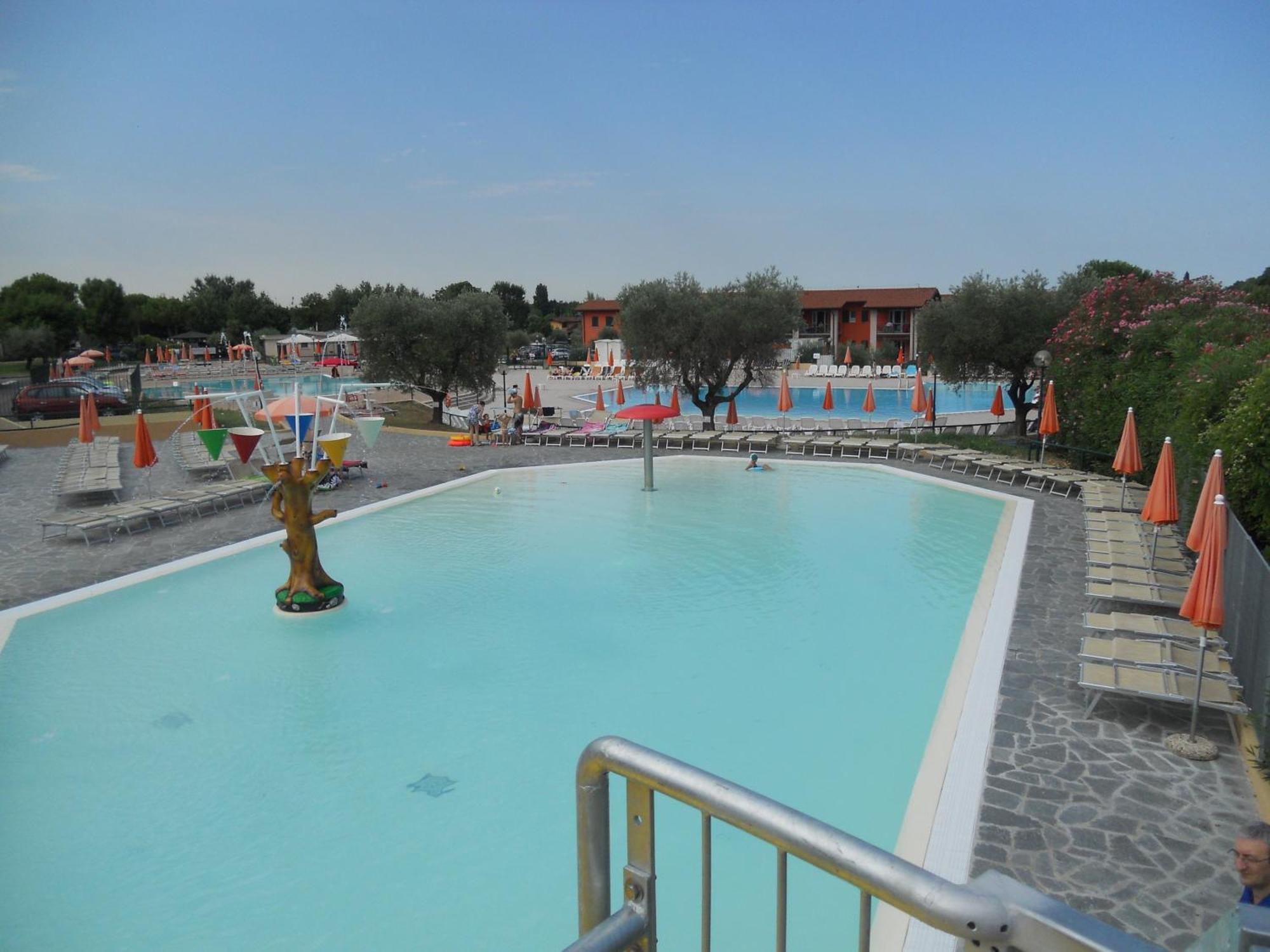 Holiday park The Garda Village 4*