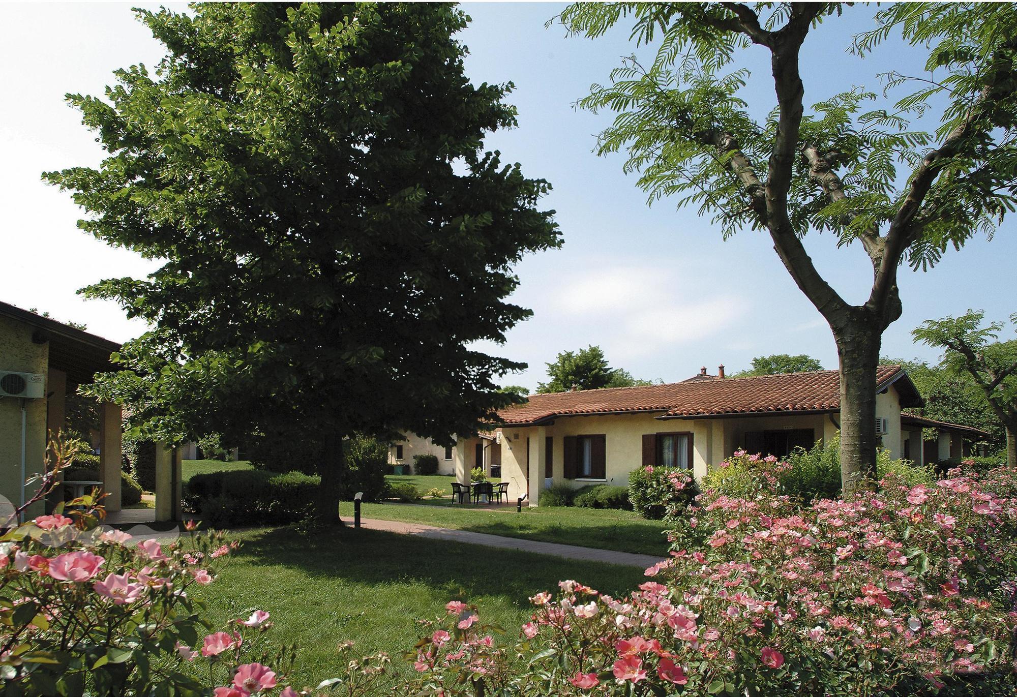 The Garda Village 4*