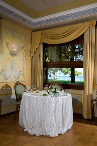 Hotel Lugana Parco Al Lago 3*