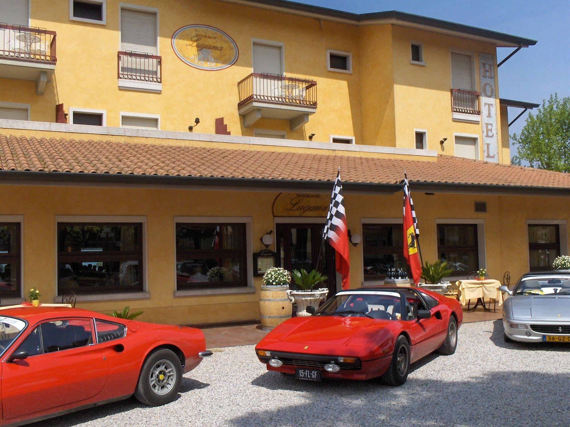 Hotel Lugana Parco Al Lago Hotelli Sirmione