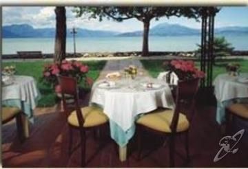 Hotel Lugana Parco Al Lago Hotelli 3*