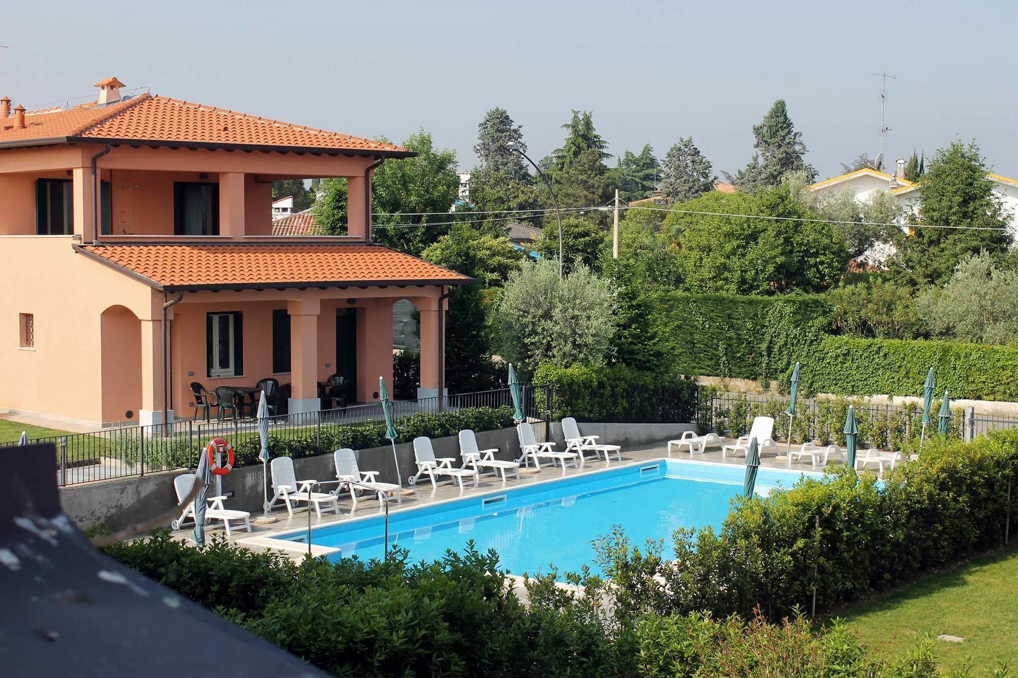 Barcarola Aparthotel Sirmione