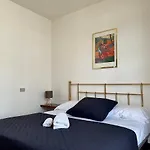 Porto 2 Apt Sirmione