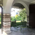 Villa Fiorita Apartments - Happy Rentals