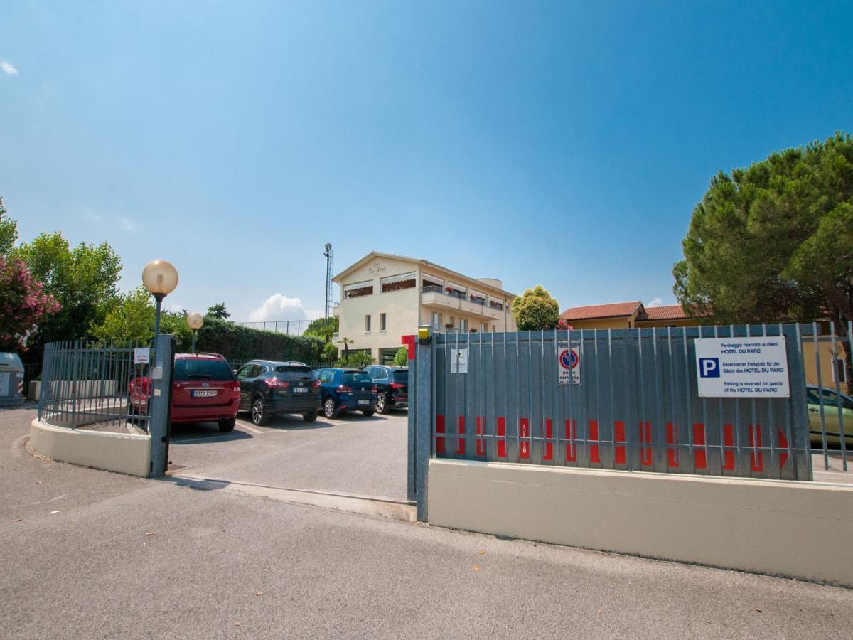 Du Parc Hotel 4*
