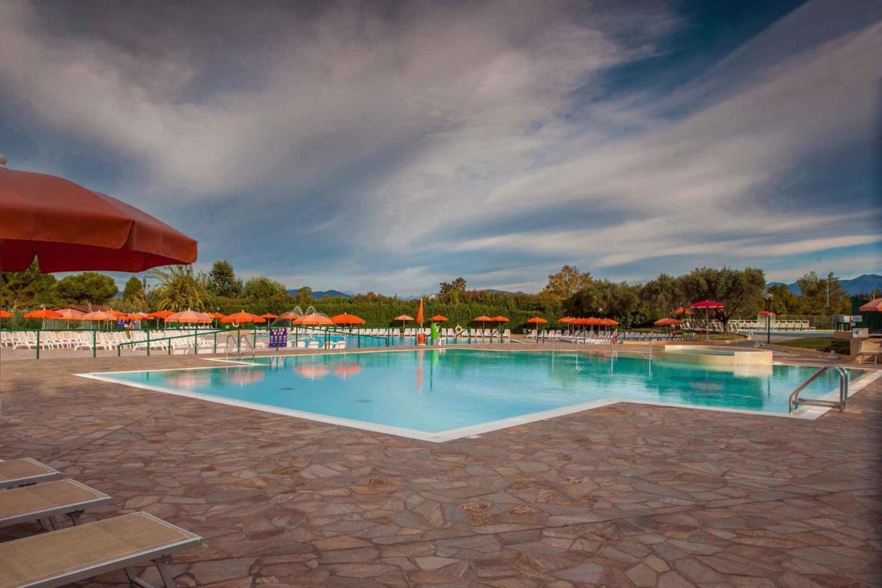Mobilehomes In Sirmione/gardasee 22177 *