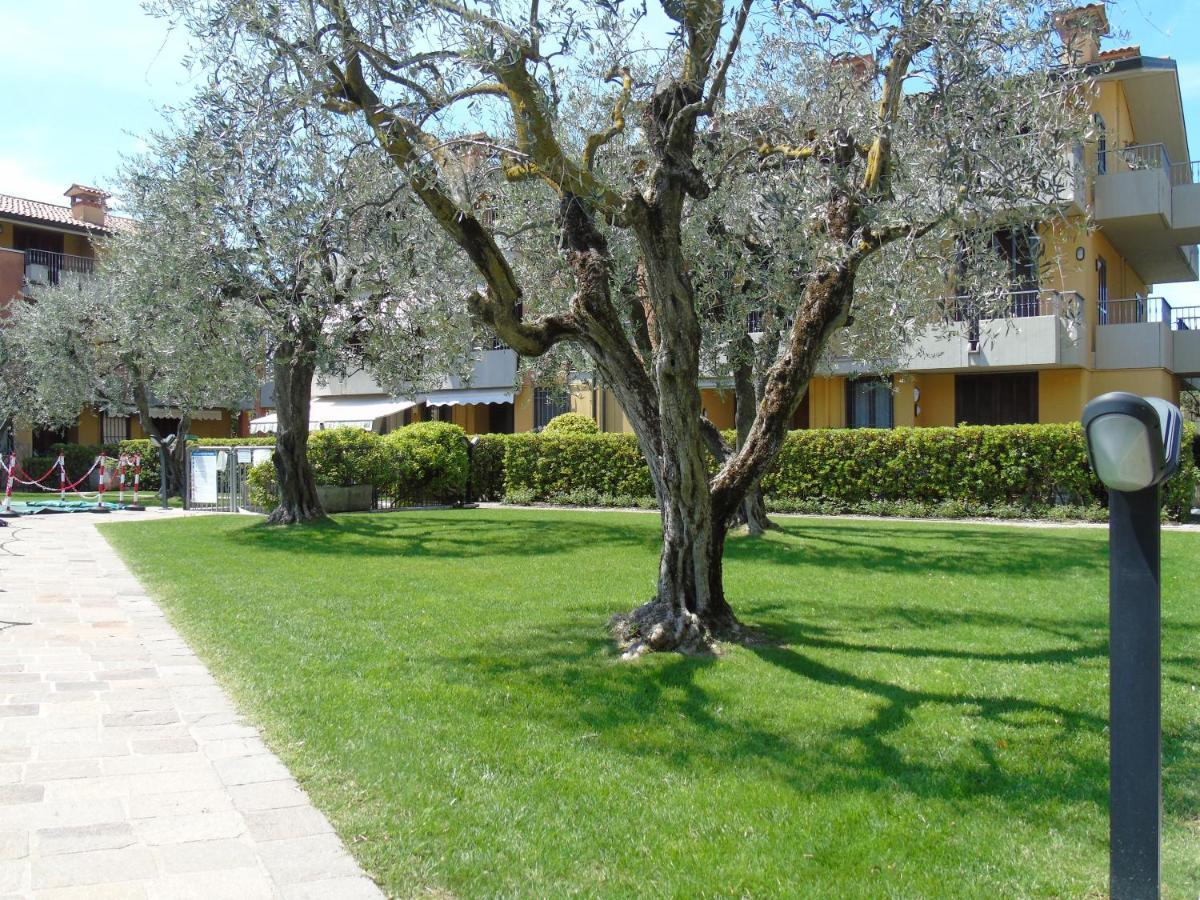 Discovery Flat With Pool & Bikes Sirmione