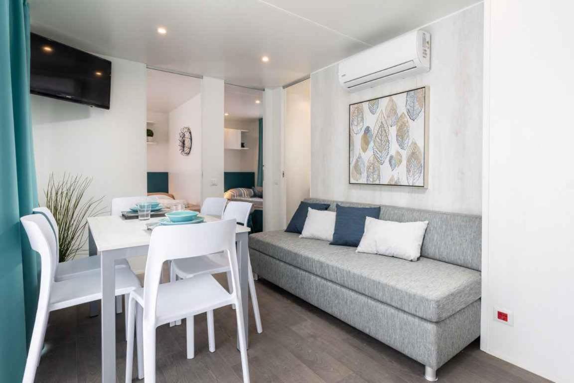 Mobilehomes In Sirmione/gardasee 22177 Sirmione