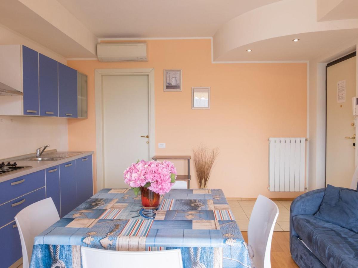 Oscar By Interhome Sirmione
