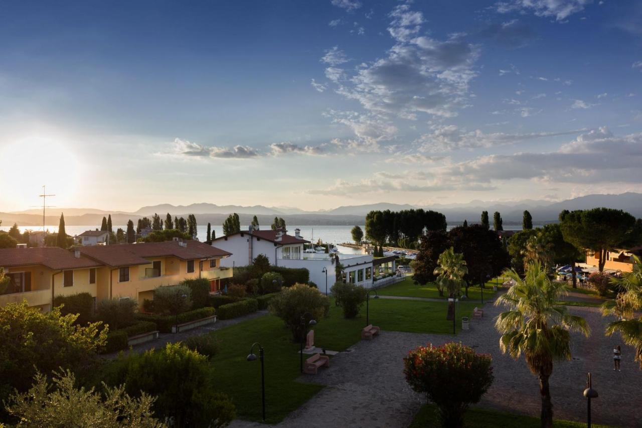 Hotel Du Parc 4*