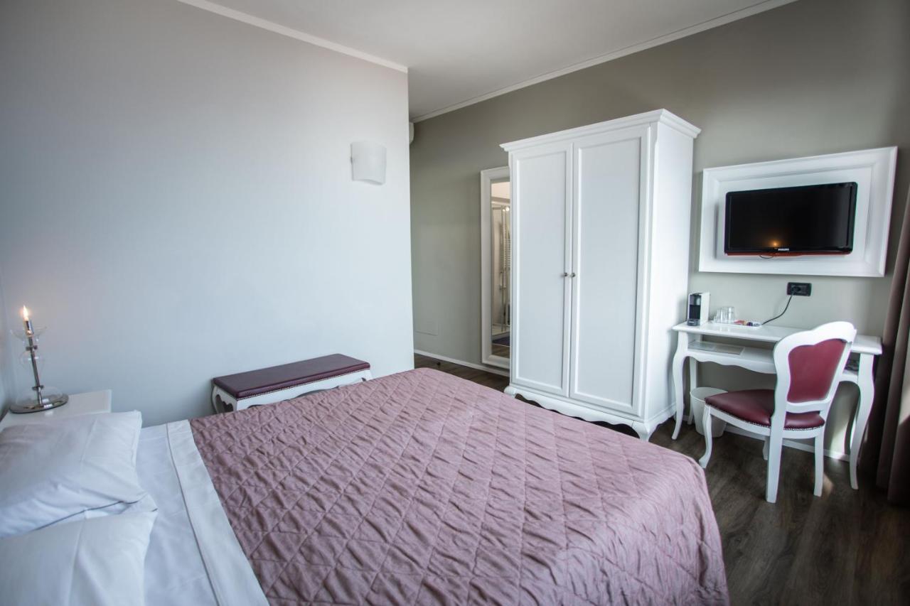 Hotel Degli Oleandri