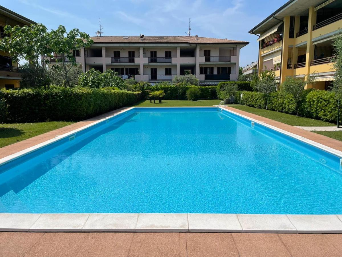 Gardappartamenti Tito Speri Pool And Garden Sirmione