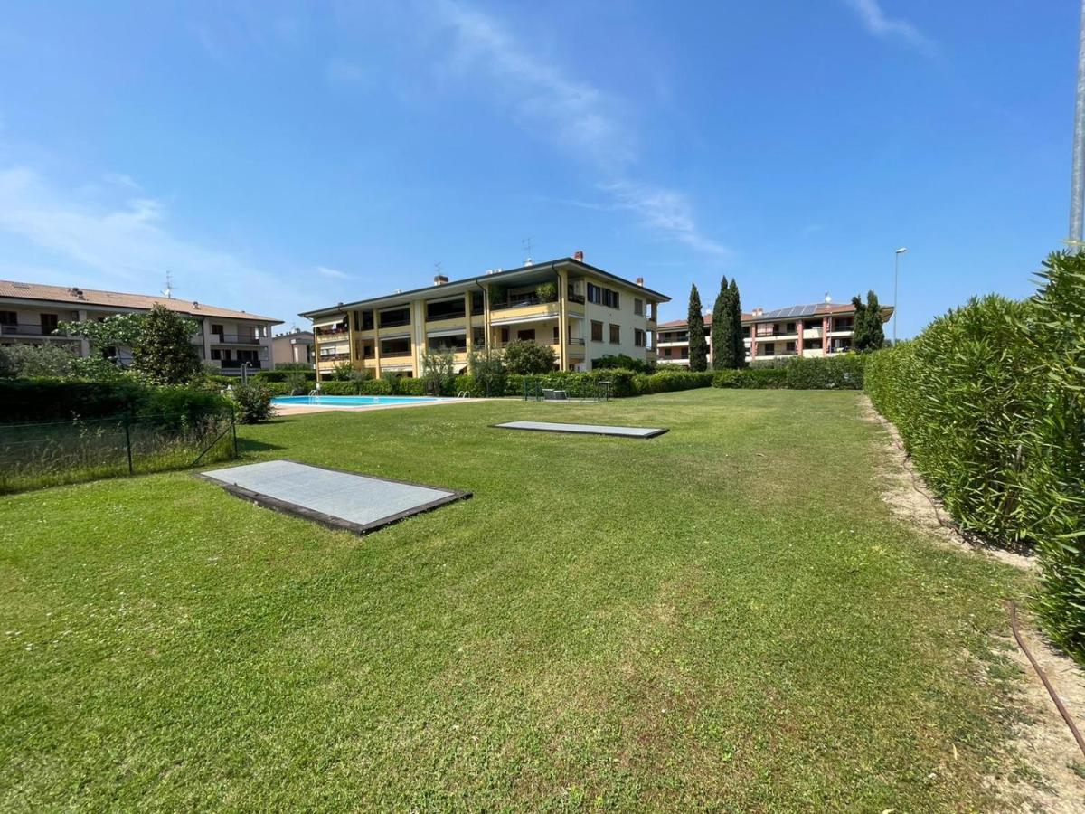 Gardappartamenti Tito Speri Pool And Garden * Sirmione