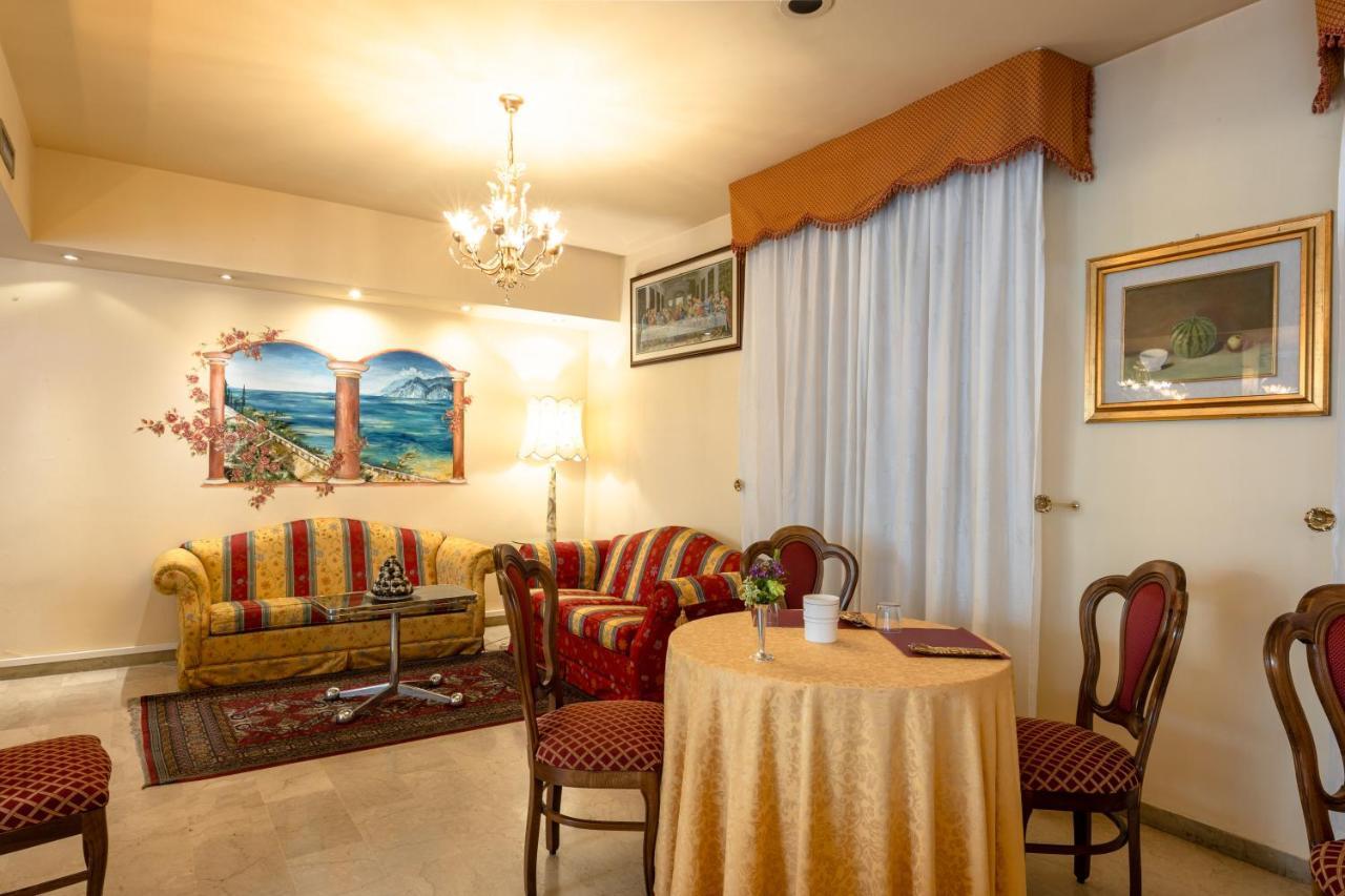 Serenella 3*