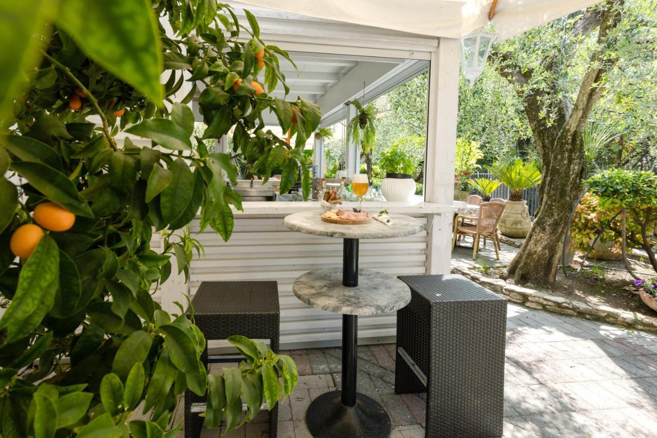 Hotel Serenella Sirmione