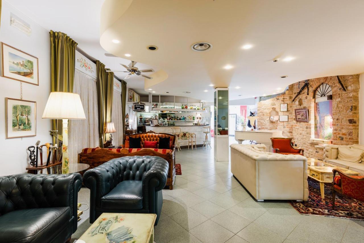 Hotel Serenella