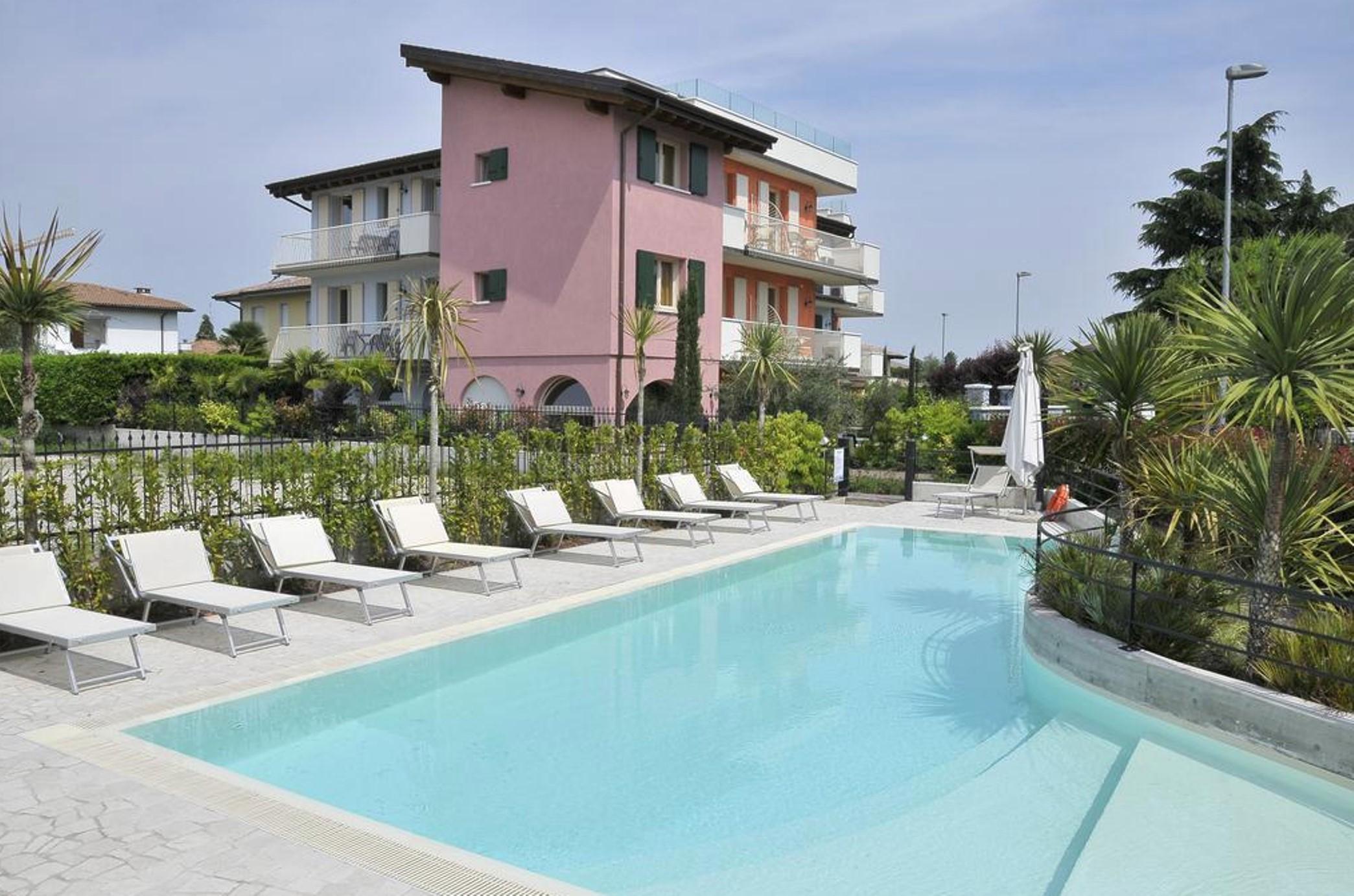 Acqua Aparthotel 2*