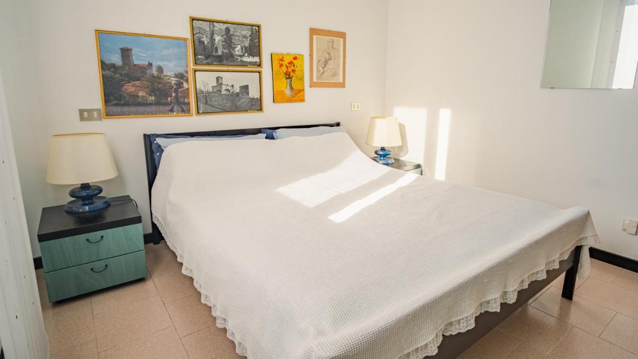 Smiling - Italian Homing * Sirmione