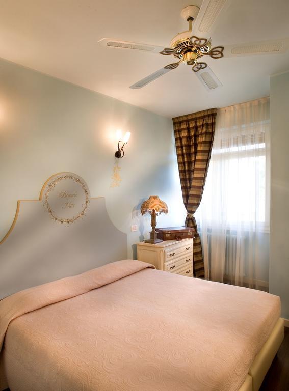 Hotel Serenella 3*