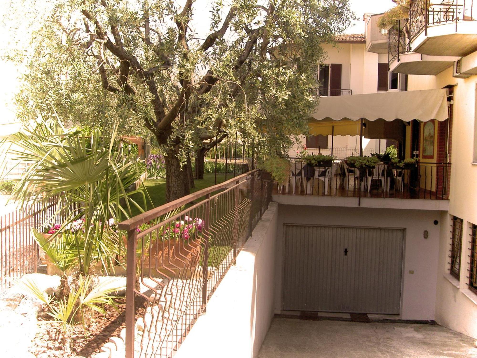 Hotel Azzurra 3*
