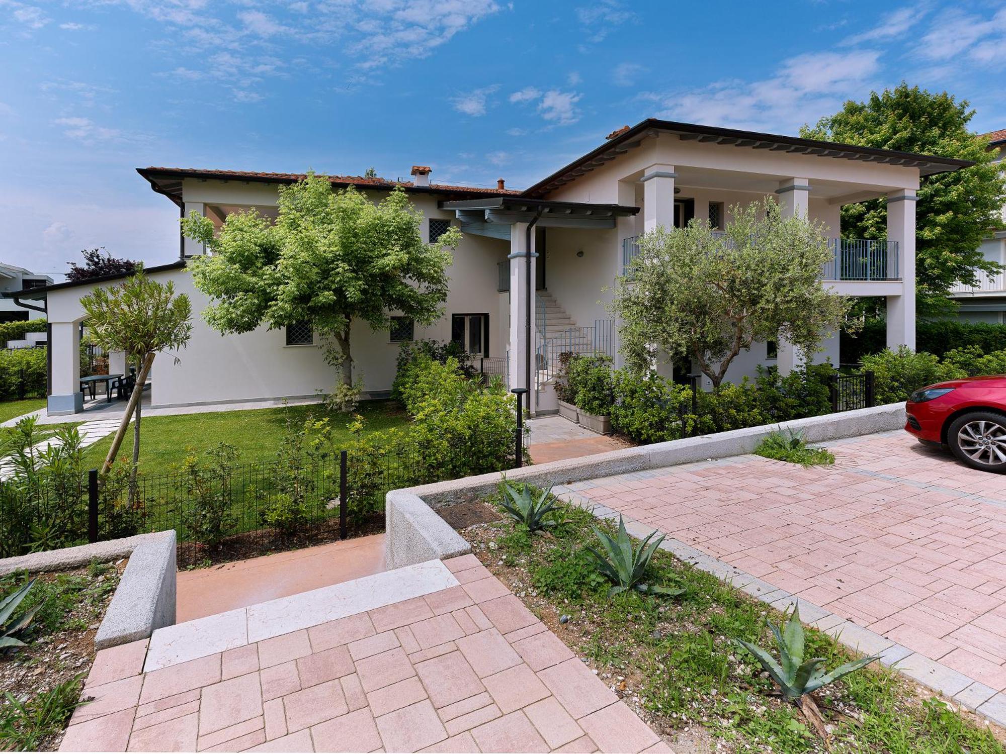 Apartment Fiore Rosso Sirmione