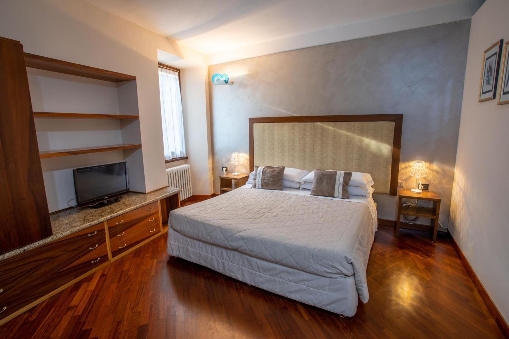 Degli Oleandri Hotel 3*