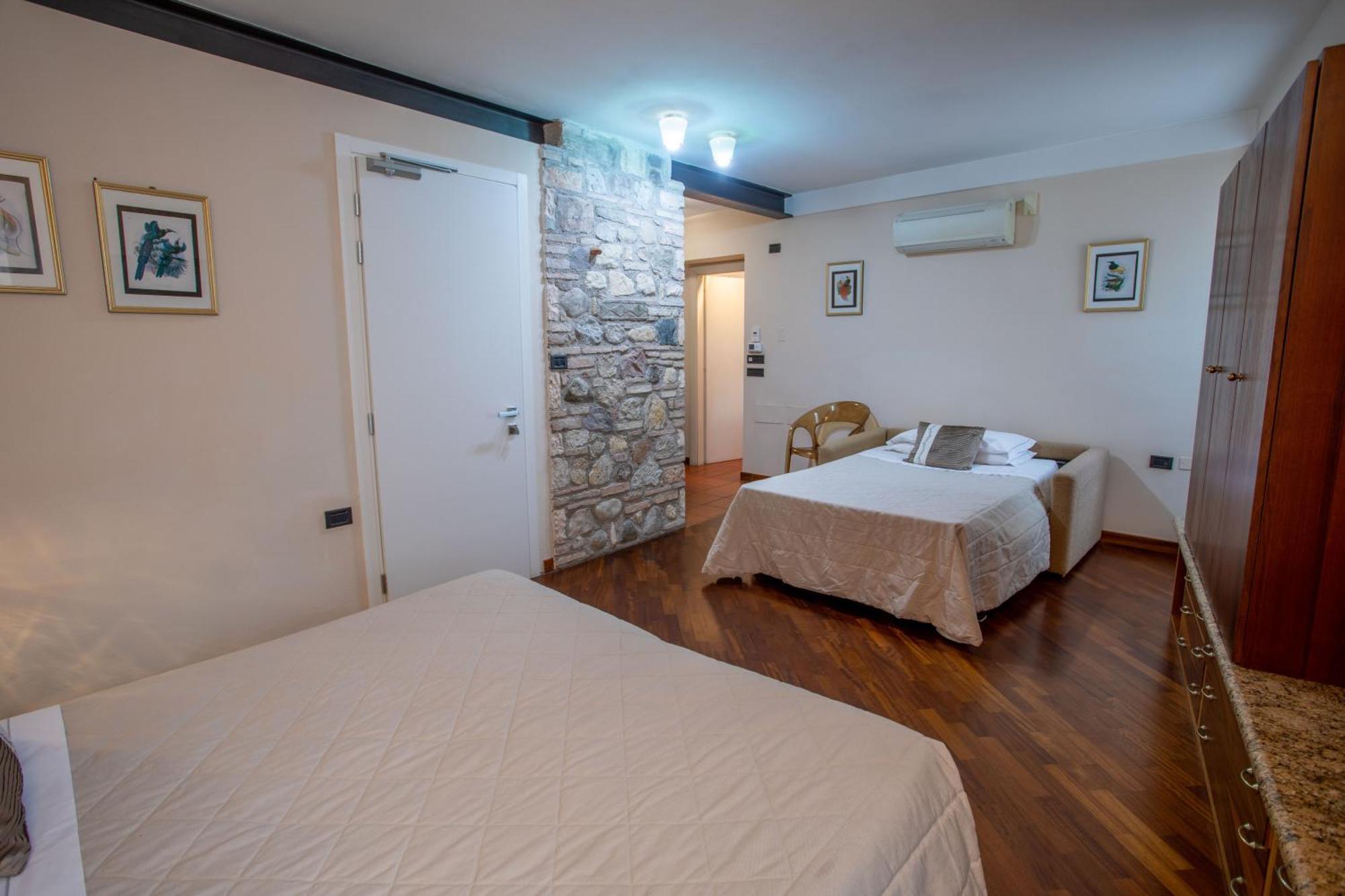 Hotel Degli Oleandri 3*
