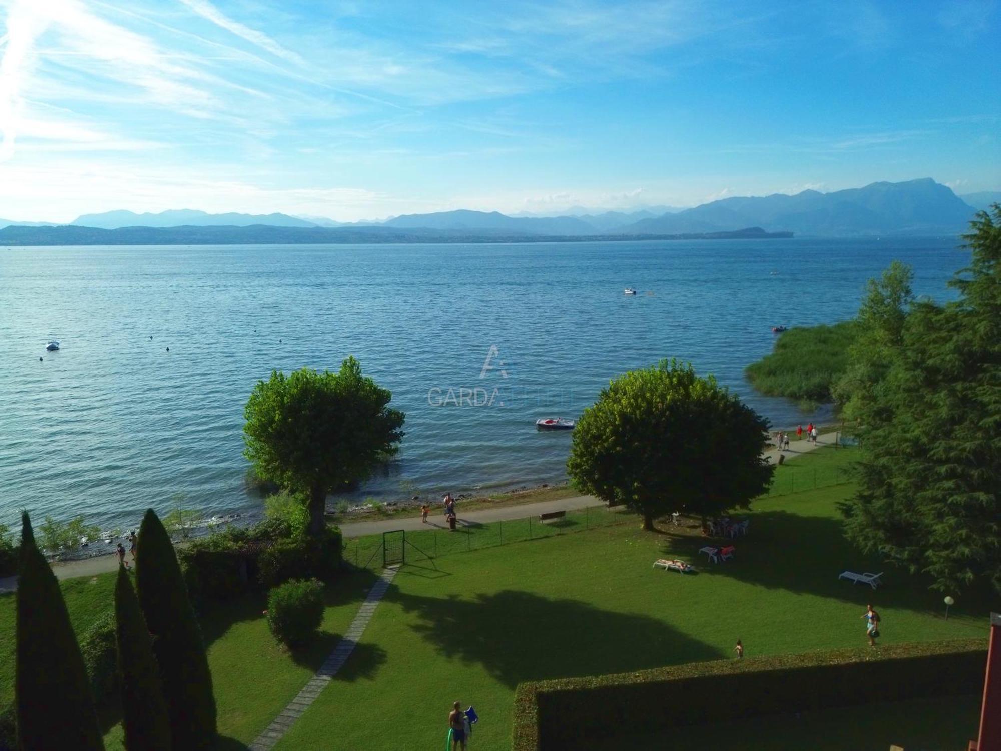 Poseidone - Terrazza Sul Di Garda *