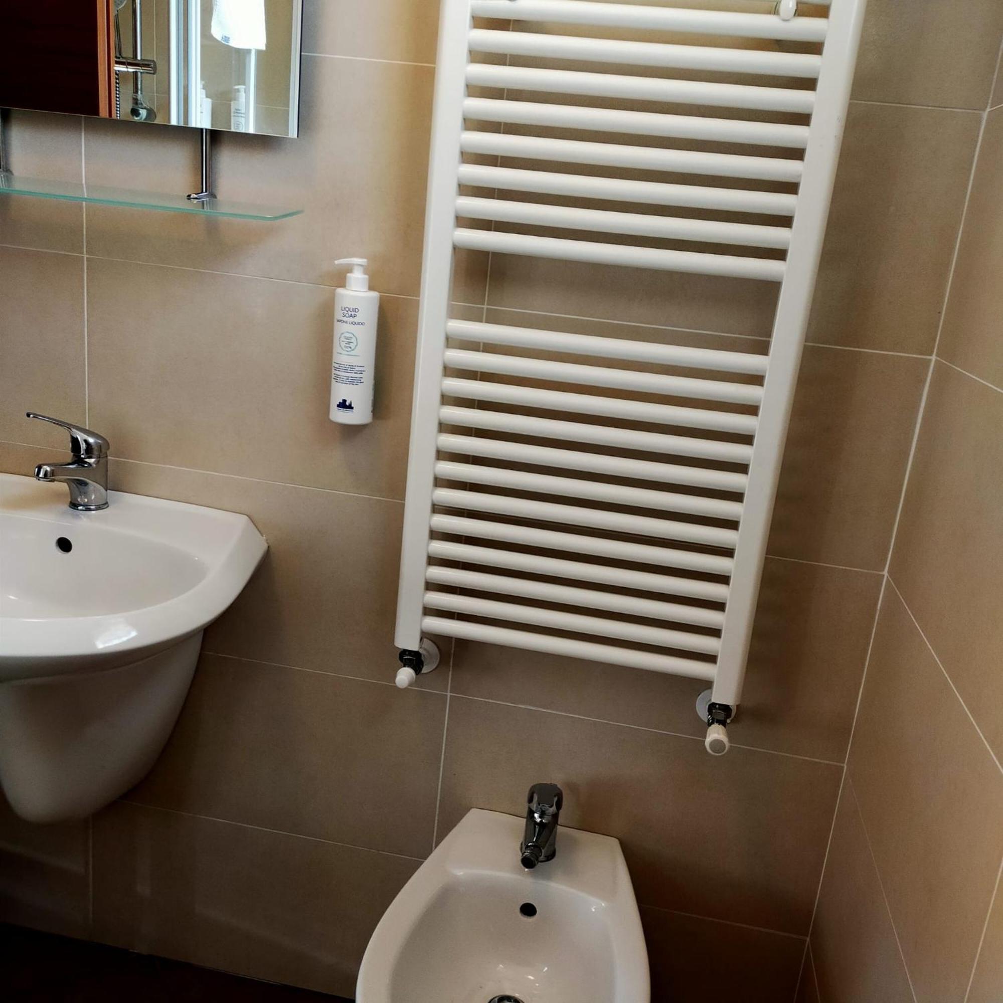 Fiore Rosso Apartment *