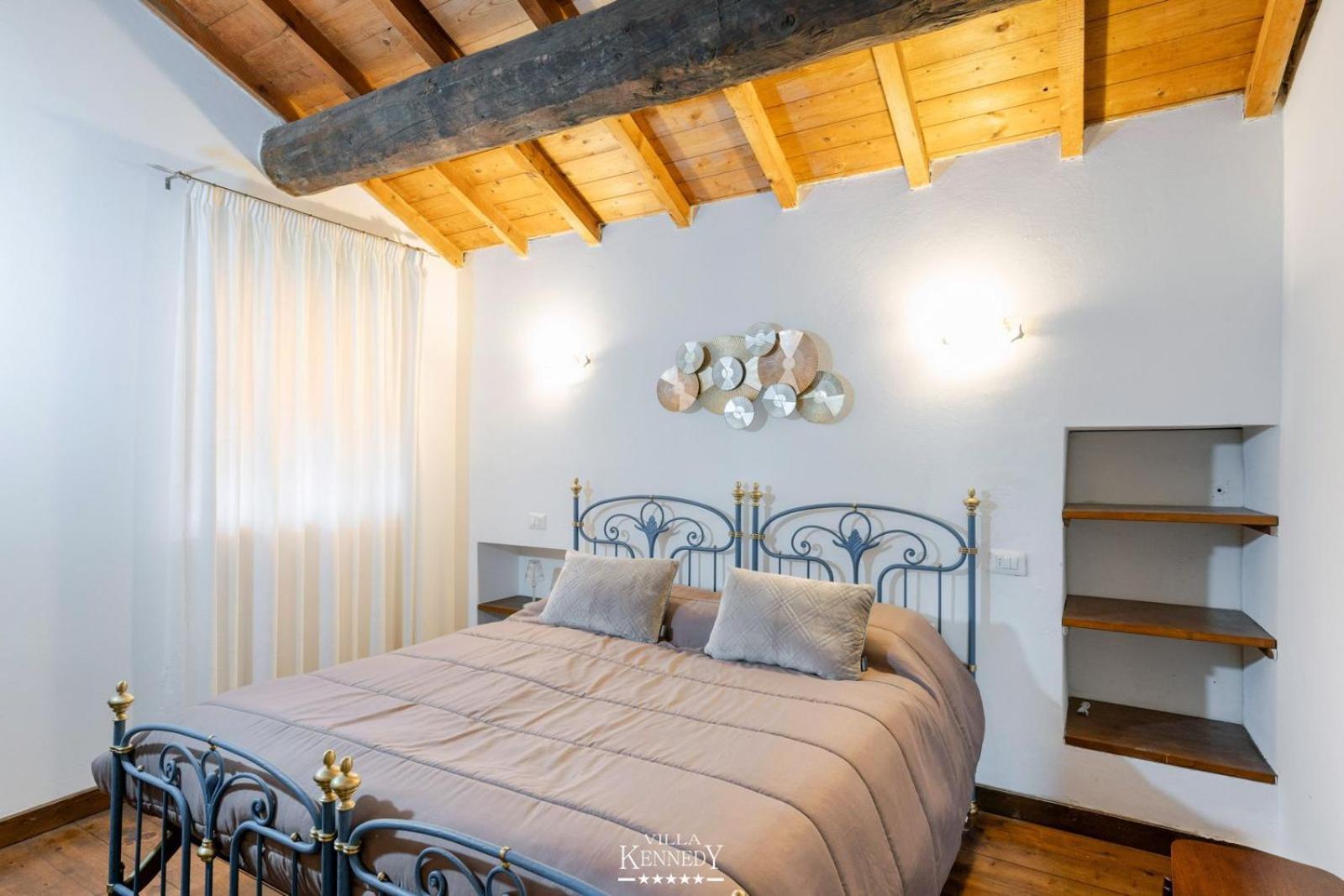 Kennedy - Bob Appartement *