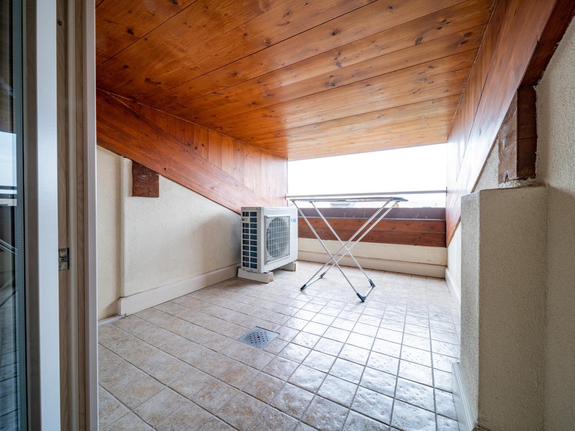 Breeze Apartment