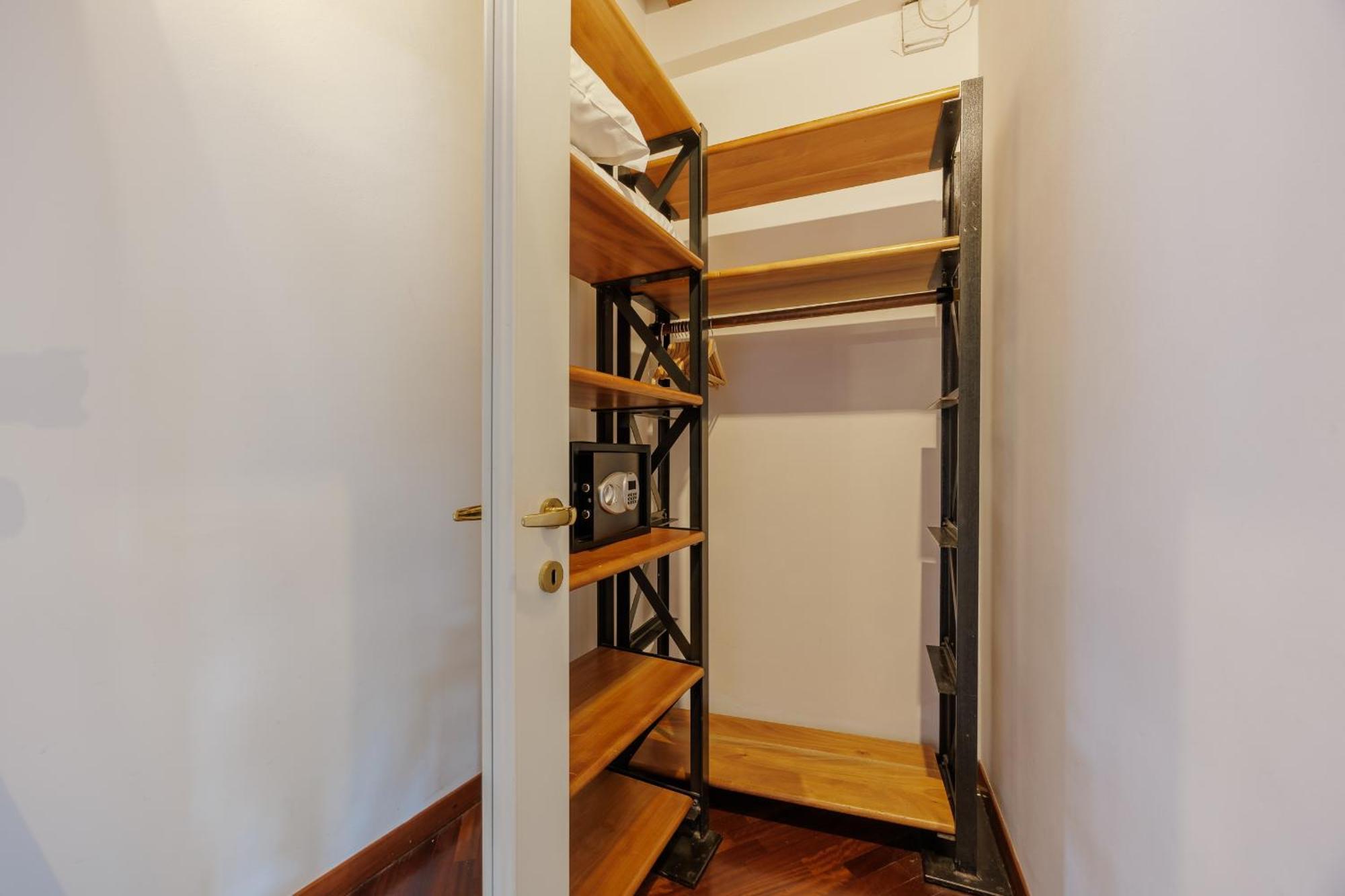 Hotel Degli Oleandri 3*