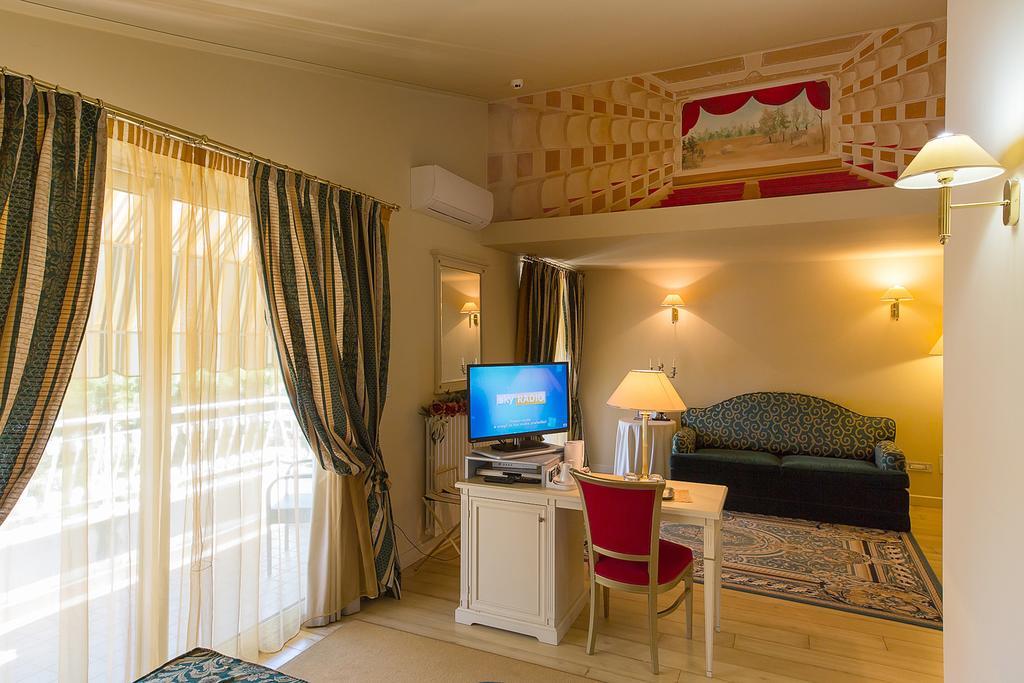 Hotel Serenella