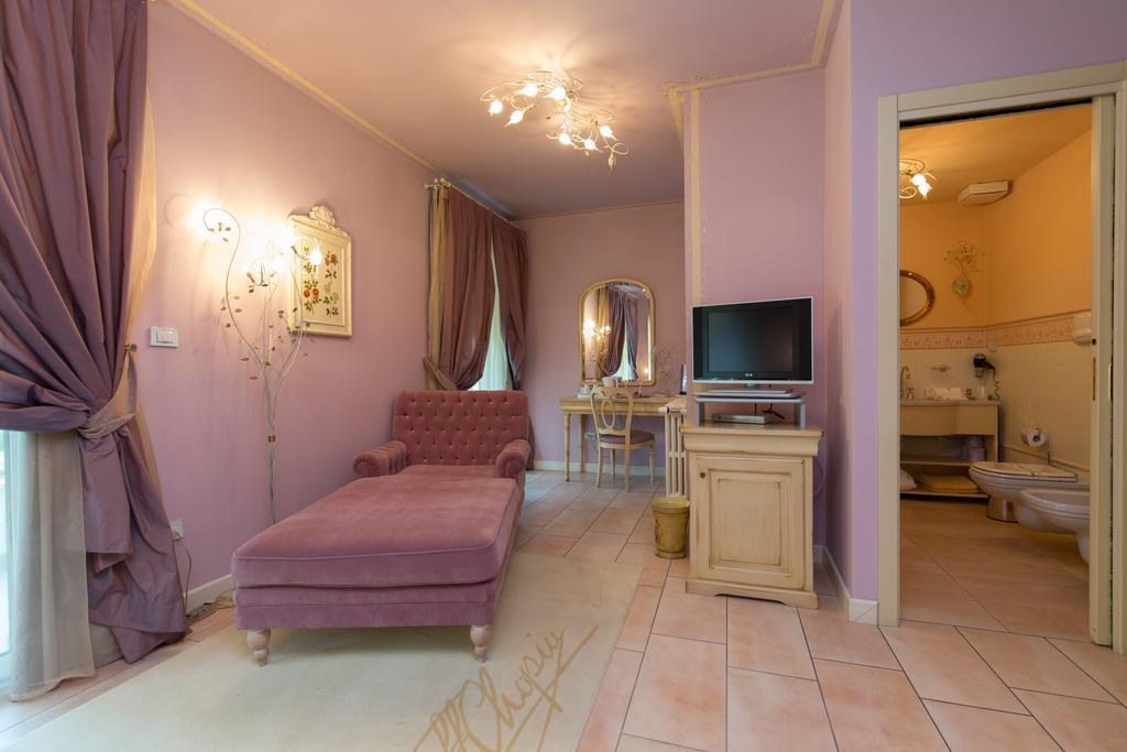 Hotel Serenella