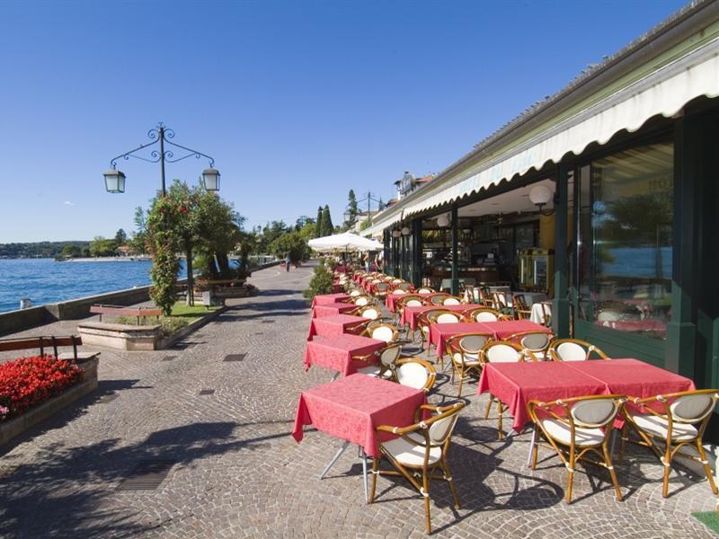 Le Petit Du Lac Bed & Breakfast Sirmione