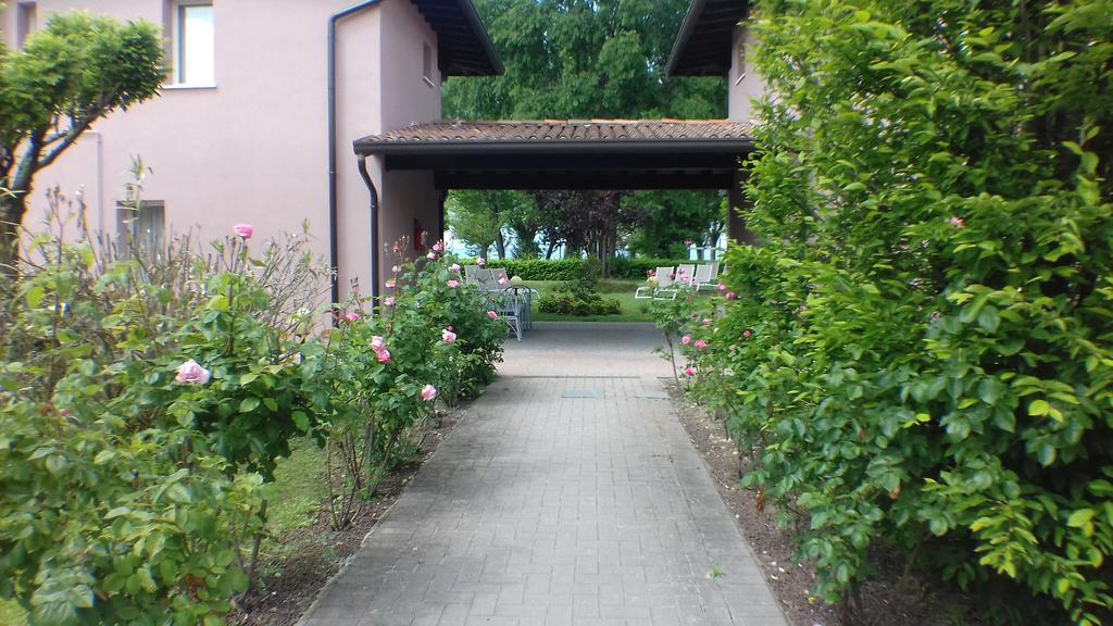 Villaggio Turistico Lugana Marina Aparthotel 3*