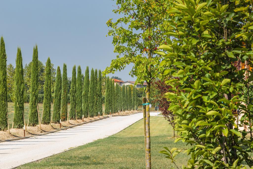 Cascina Borghetta Ở trang trại *