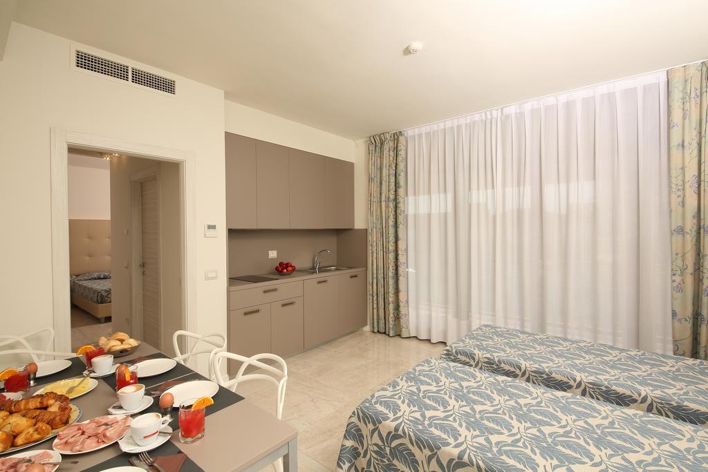 Hotel Hotel Holiday 3*