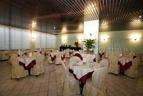 Cristal Hotel 3*