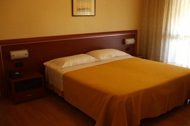 Hotel Derby 3*