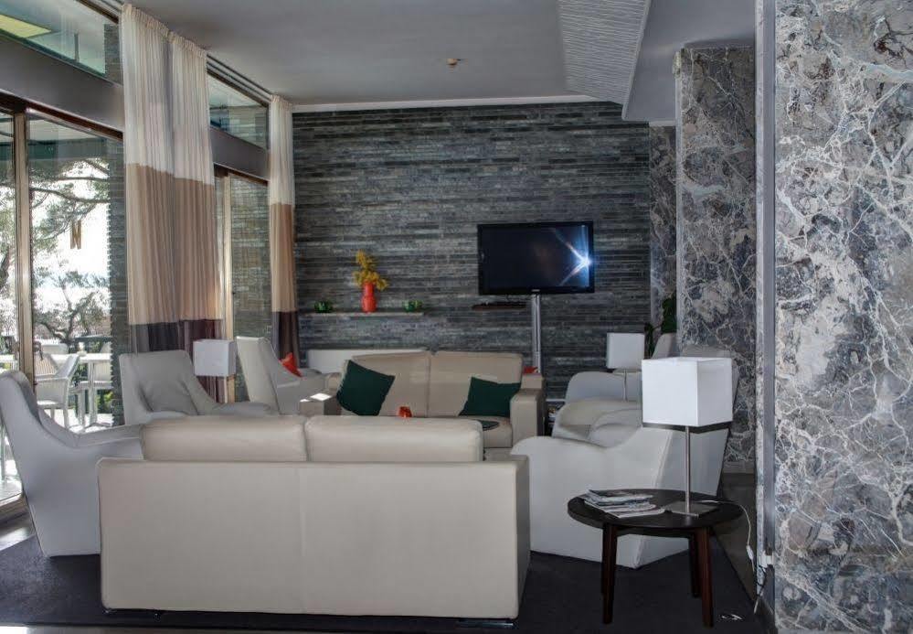 Miramar Hotel