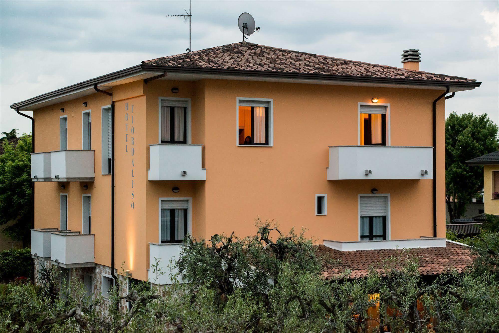 Hotel Fiordaliso 2*