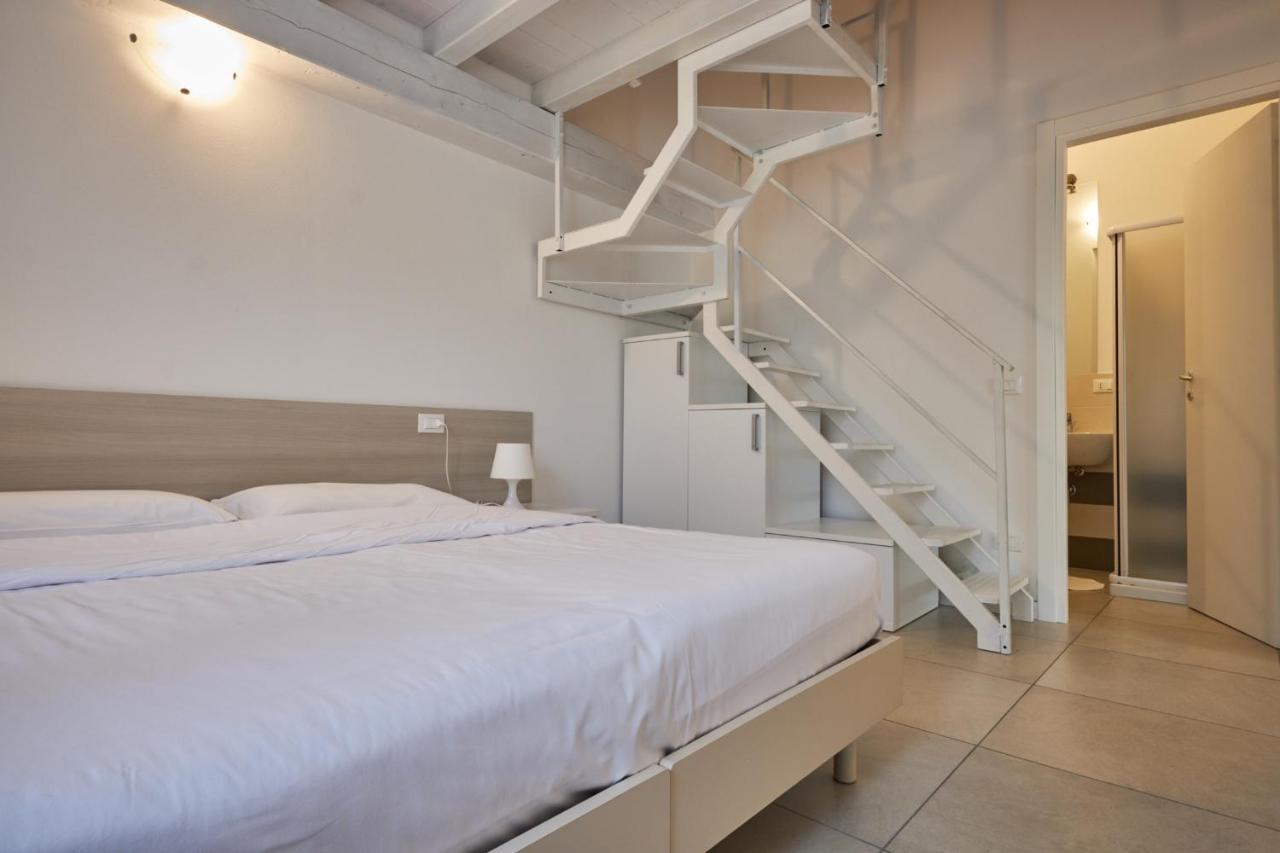 Aparthotel Villaggio Turistico Lugana Marina 3*