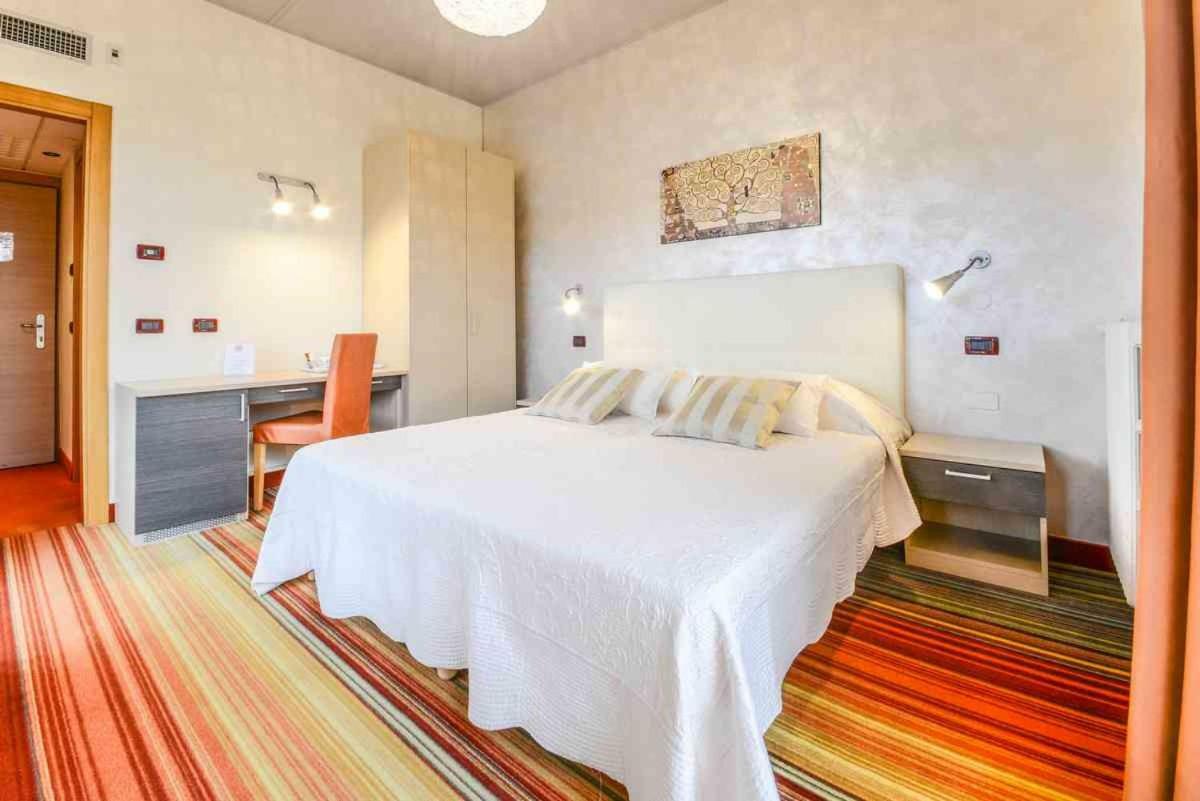 Suisse Hotel 3*