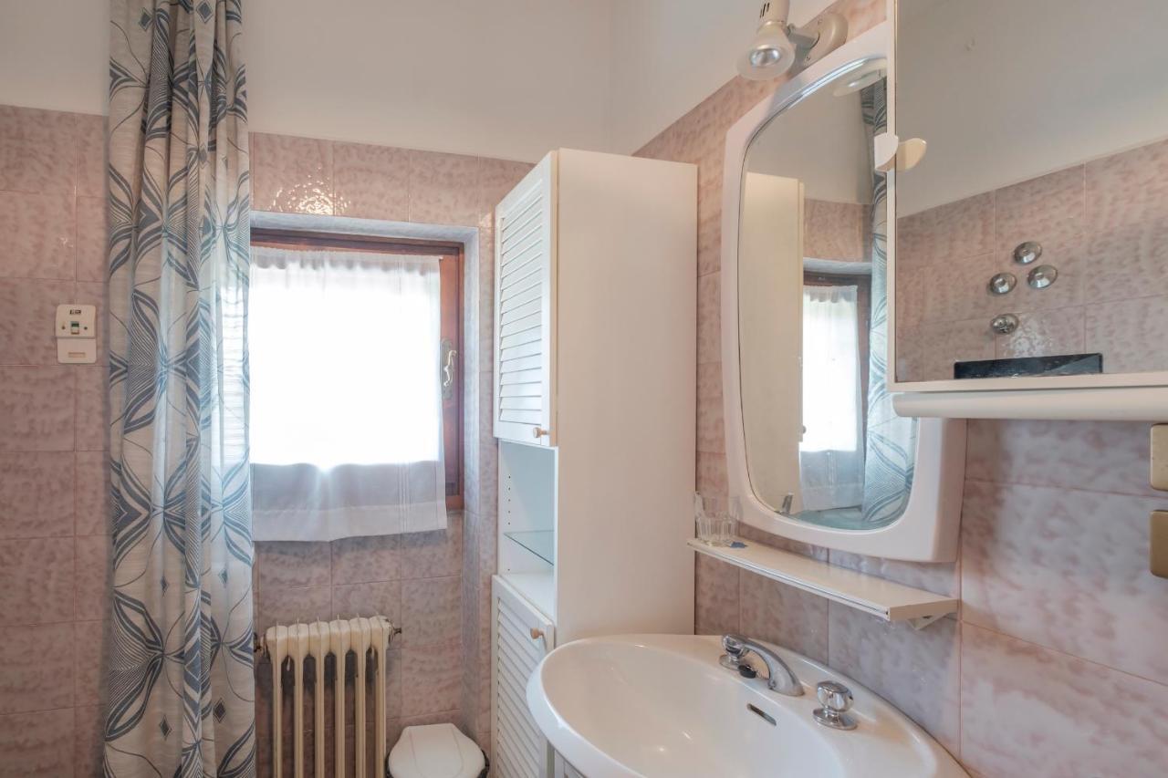 Apartment Ida - 2 Bedrooms With Private Garden Sirmione