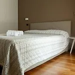 Sirmione Rosselli Apartments