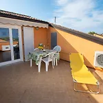 Appartamento Garden Ville